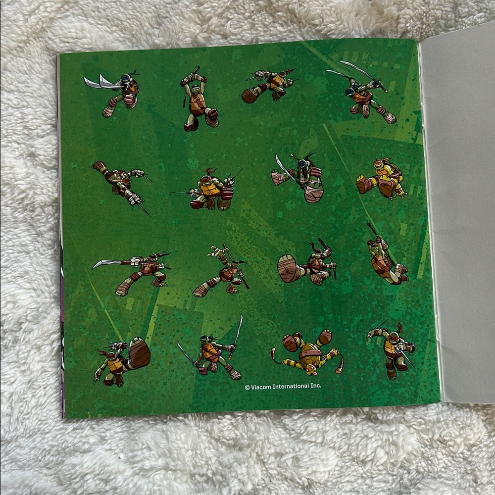 Nickelodeon TMNT Sticker Book - Picture 3 of 3